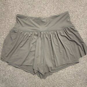Flowy Running shorts, size small.